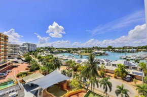 Marina Magic 2 Bed, 2 Bath Apt Stunning Views